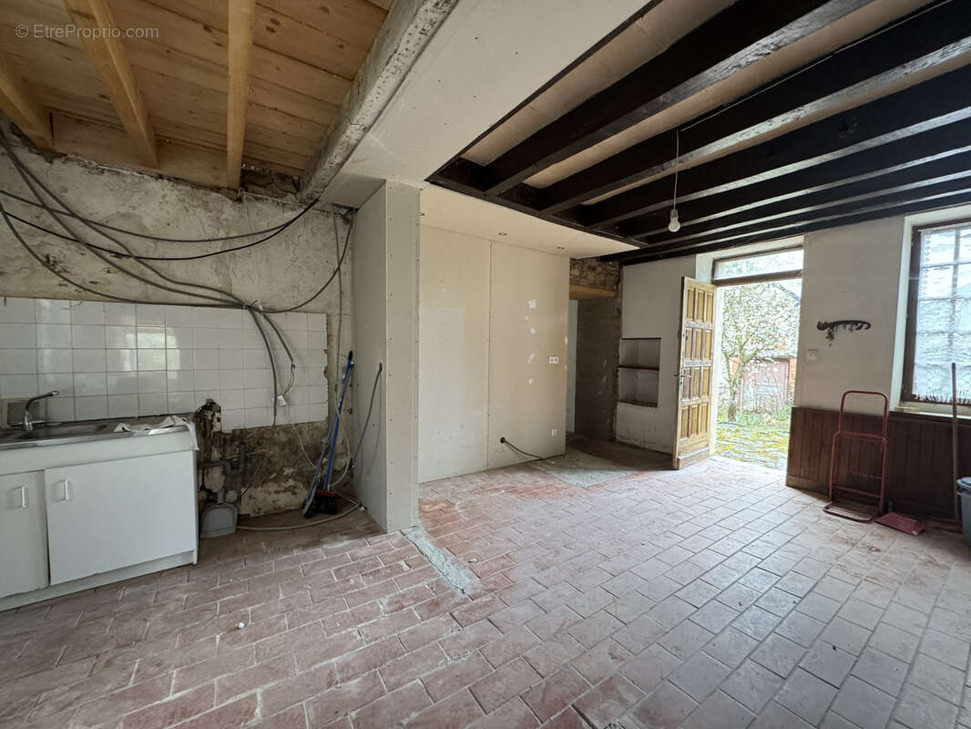 Maison à PREVERANGES