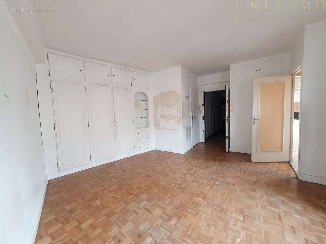 Appartement à ASNIERES-SUR-SEINE