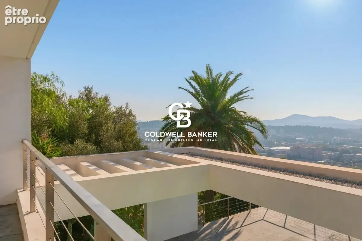 Villa Contemporaine vue mer à 180° avec piscine - 83000 Toulon - photo 15