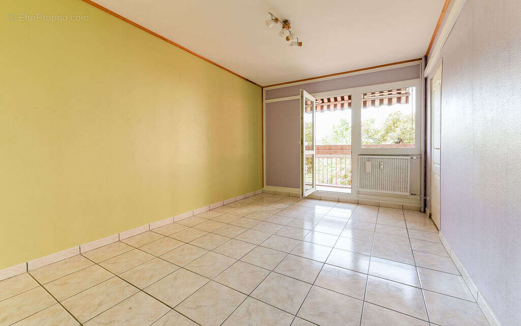 Appartement Pierre Benite 4 pièce(s) 86.76 m2 - photo 6