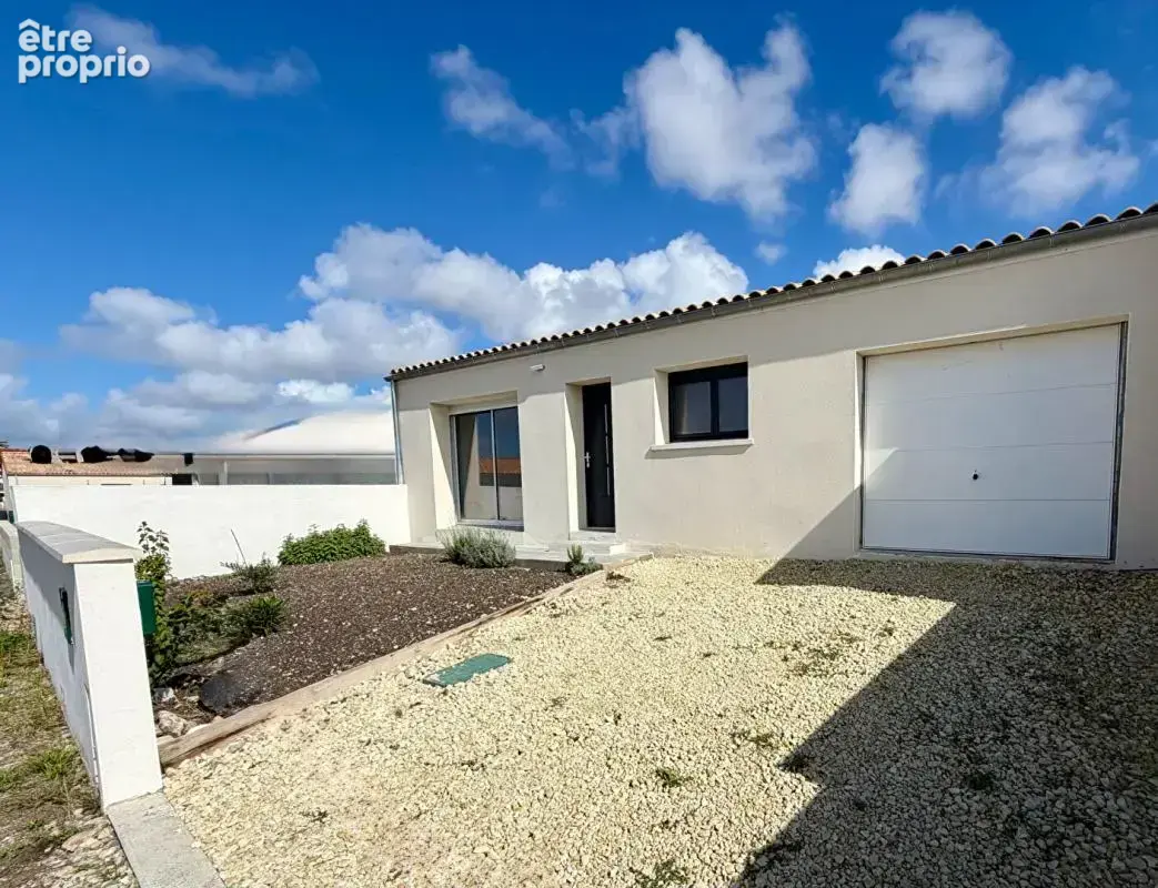 Maison à SEMUSSAC