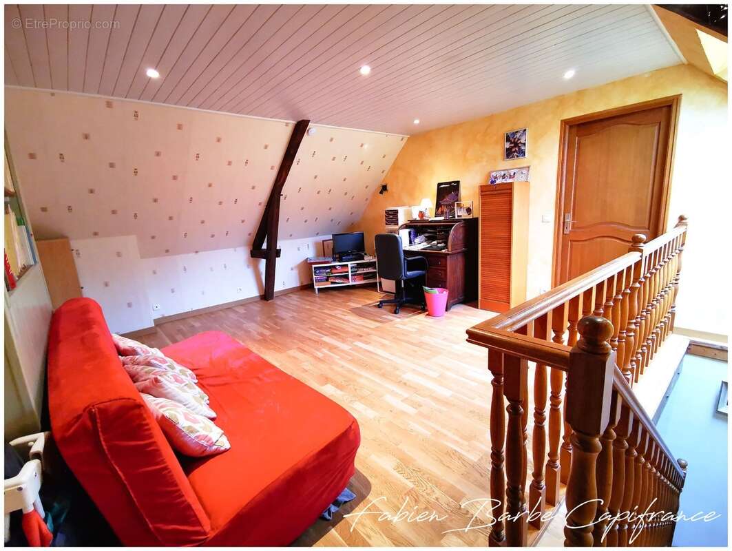 À vendre – Charmante longère en pierre avec dépendance à MERNEL (proche Guer & Brocéliande) - photo 12