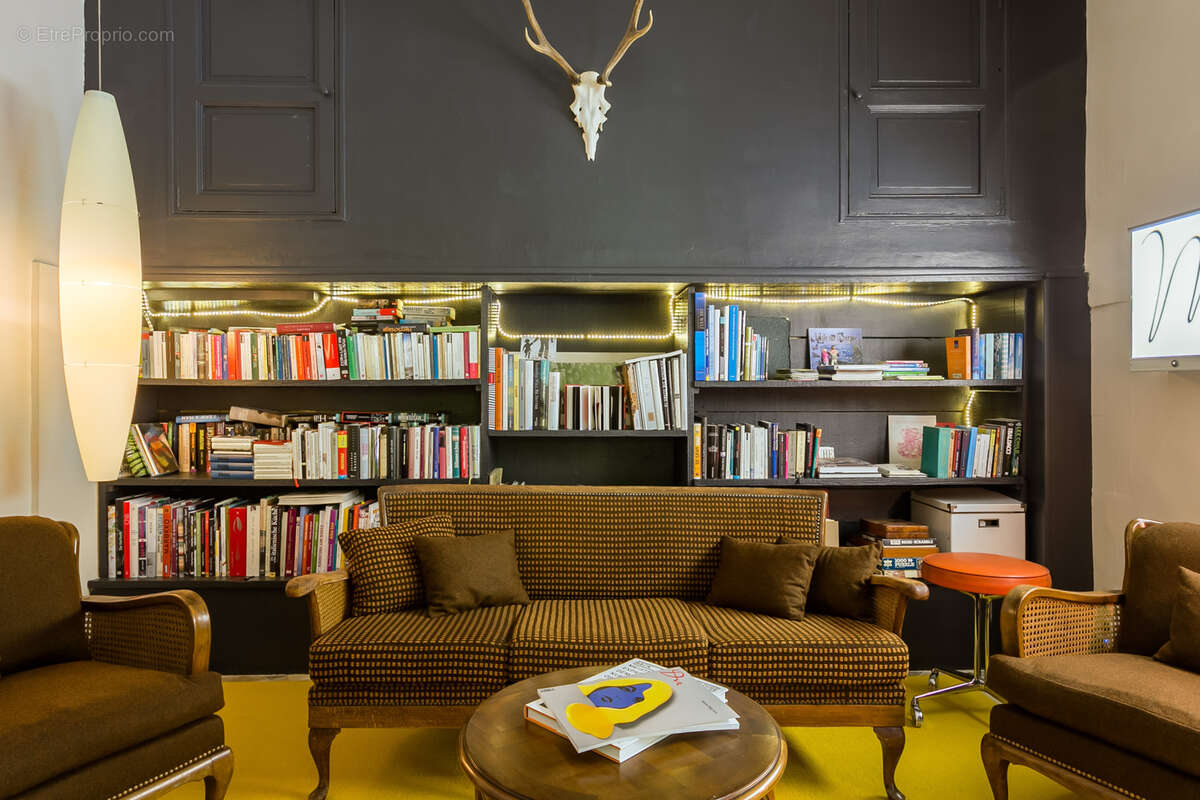 Maison à L'ISLE-SUR-LA-SORGUE