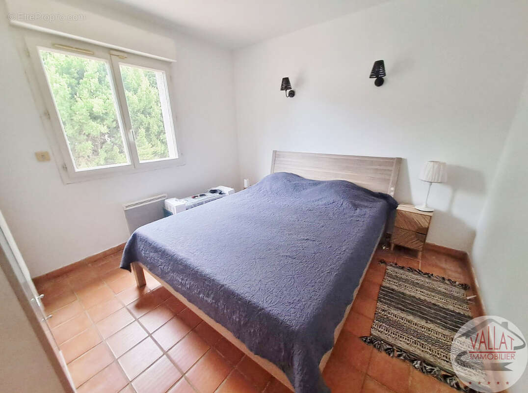 Villa de plain-pied avec piscine à vendre au Grau d'Agde ! - photo 12