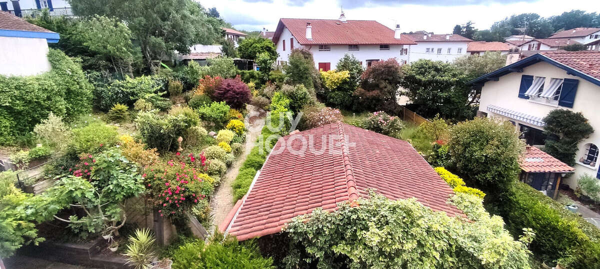 Maison à CIBOURE