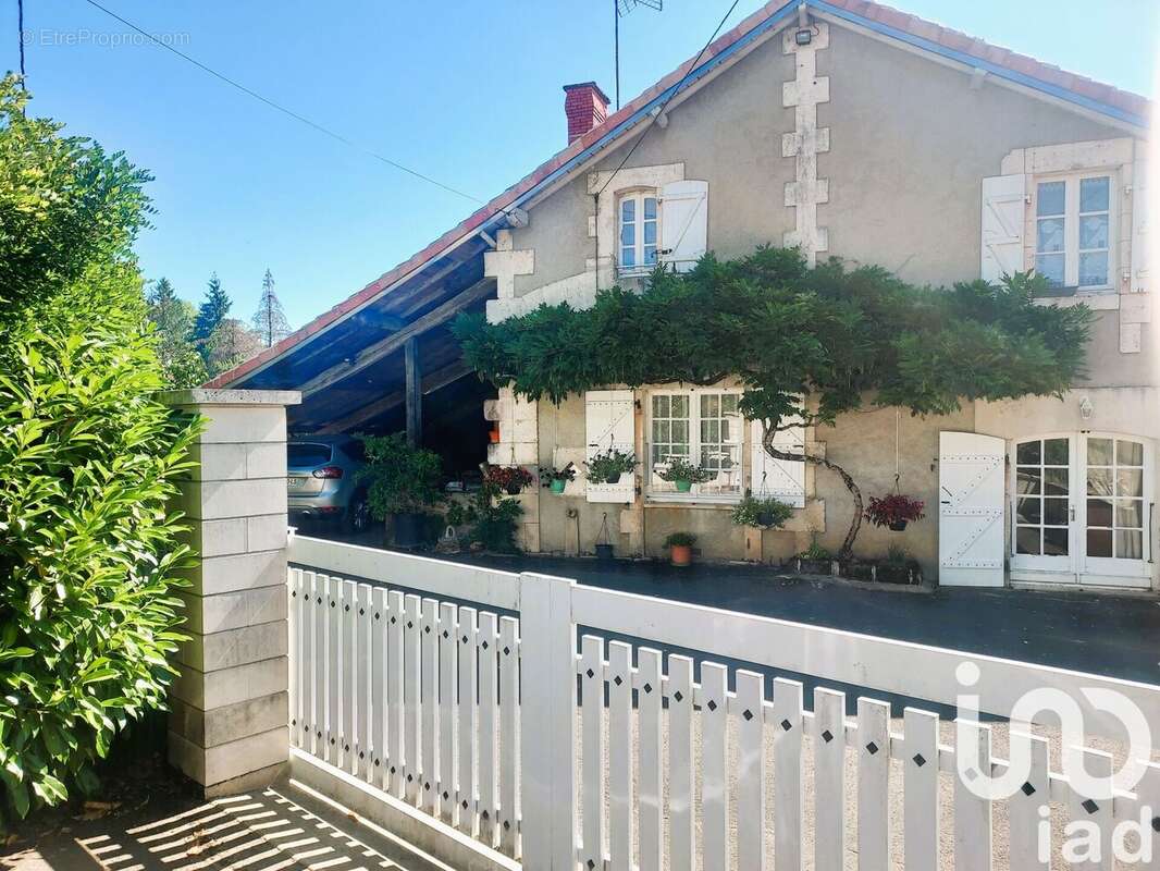 Maison 115 m² à Mouzon  - photo 2