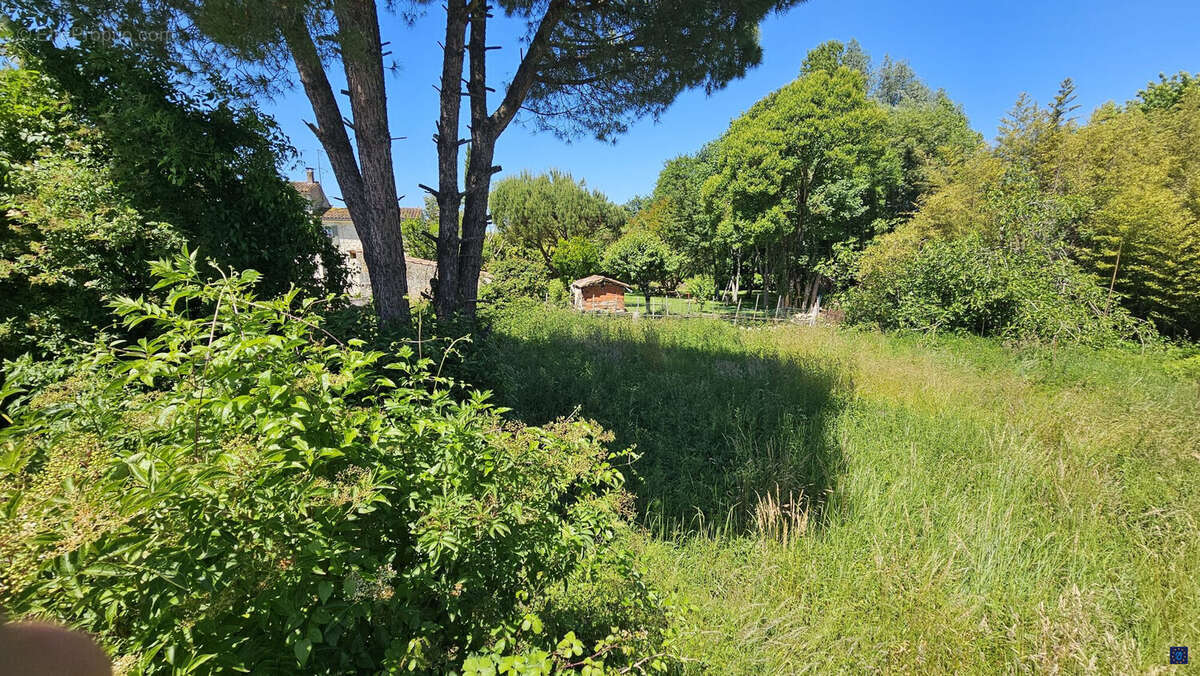 Terrain à NANCRAS