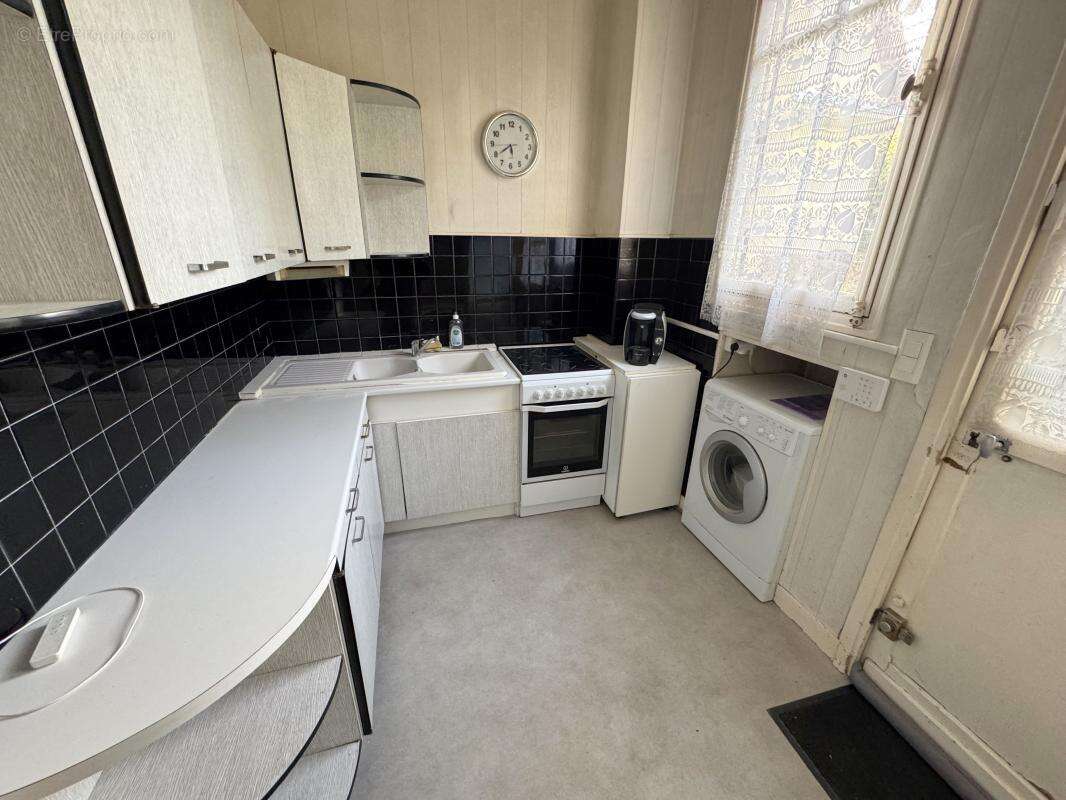 Maison à LE BLANC-MESNIL