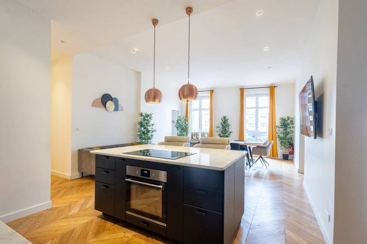Appartement à MARSEILLE-8E