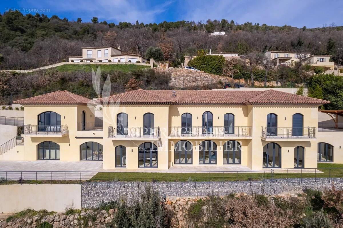 Maison à SPERACEDES