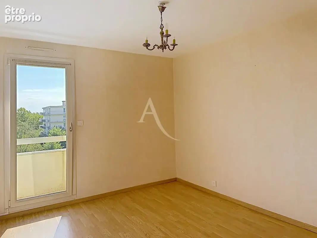 Appartement Angers 3 pièce(s) 76 m2 - photo 8