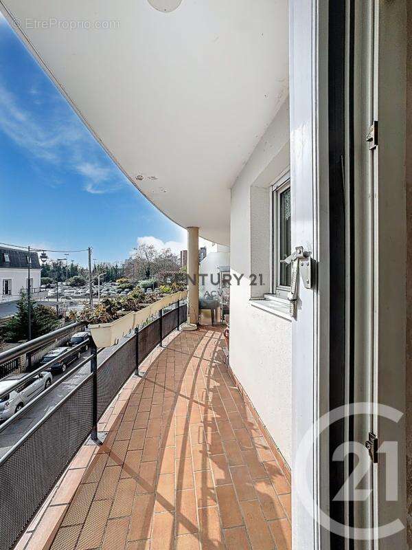 Appartement à MAISONS-ALFORT