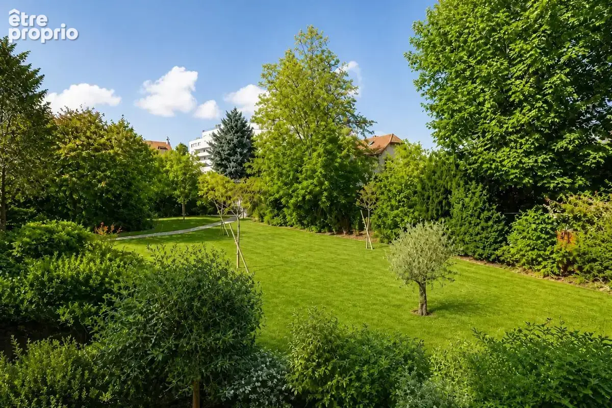 Appartement de 4 pièces de 79 m² à Garches - photo 11