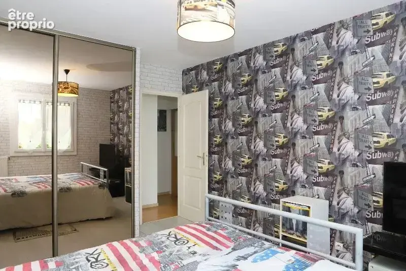 Villa sur un grand jardin avec double garage - photo 8