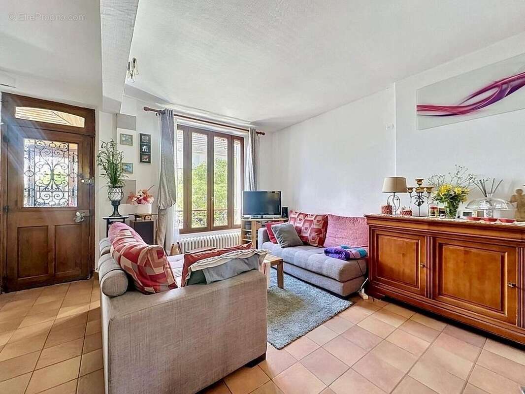 Maison 88 m² à Villeneuve-Saint-Georges  - photo 8