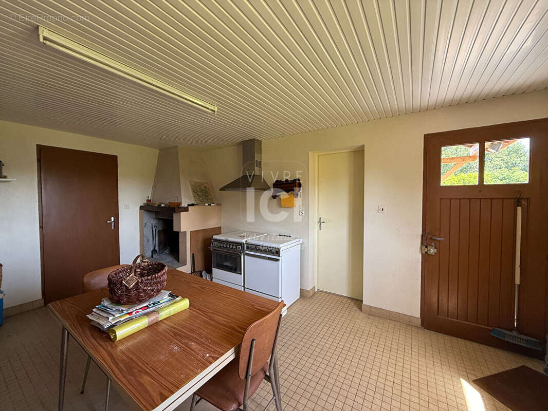 Maison à FROSSAY
