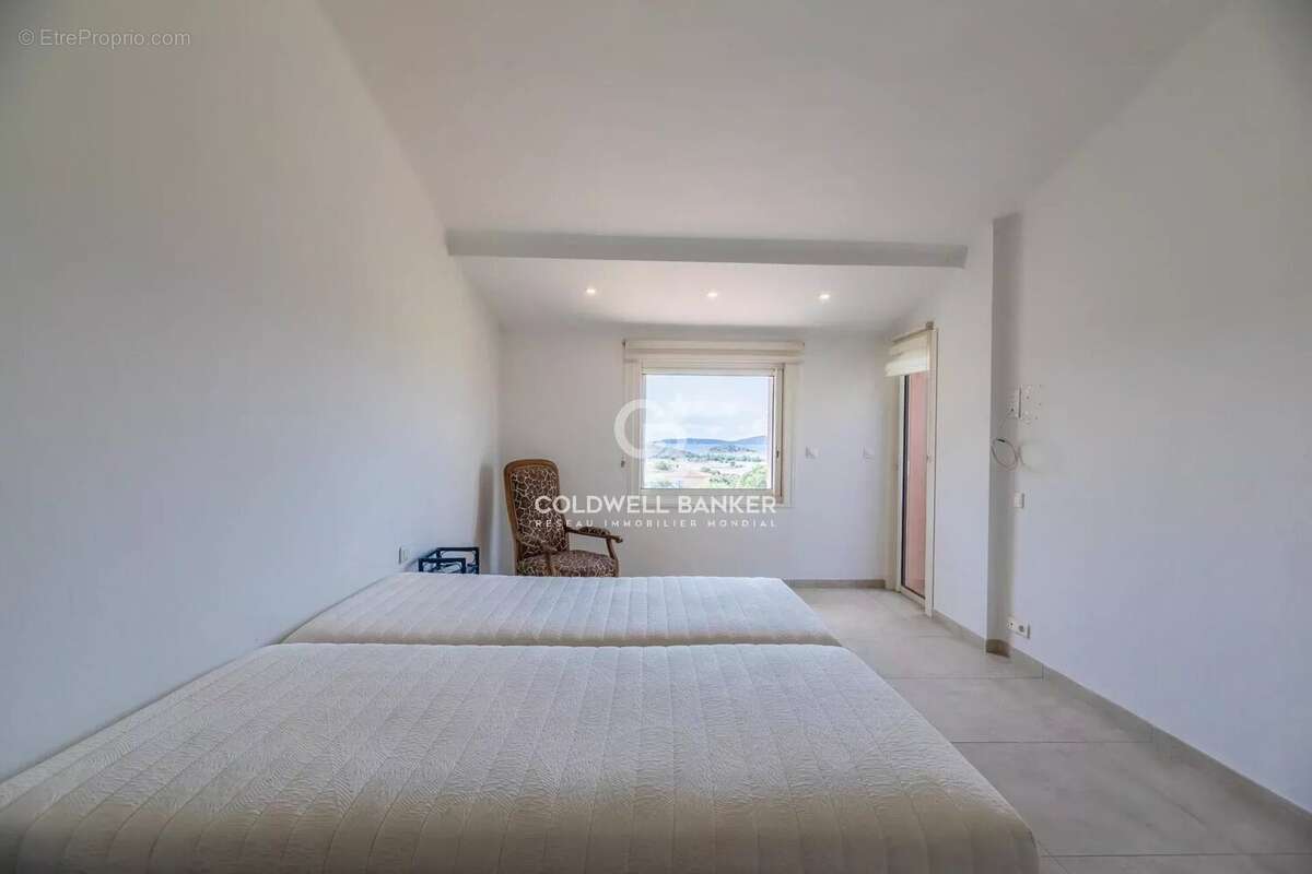 Maison à PORTO-VECCHIO