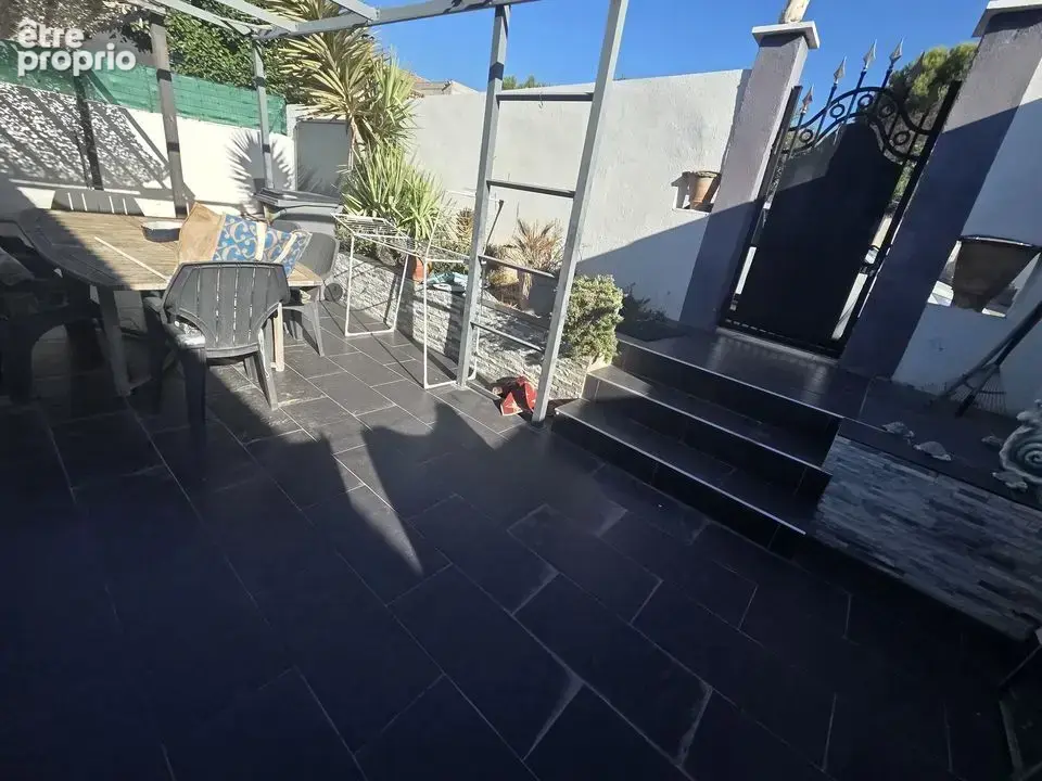 Maison de plain-pied avec piscine  Parcelle de 500 m² a Rognac - photo 10