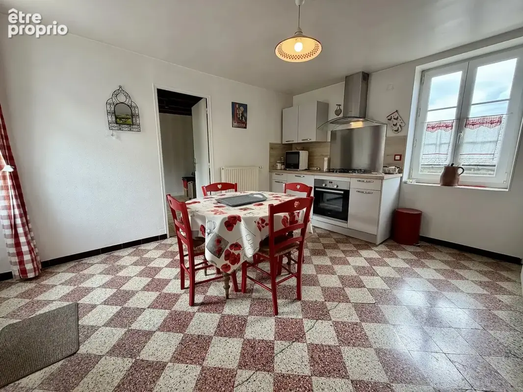 Maison de plain-pied divisible à vendre à Villapourçon - photo 3