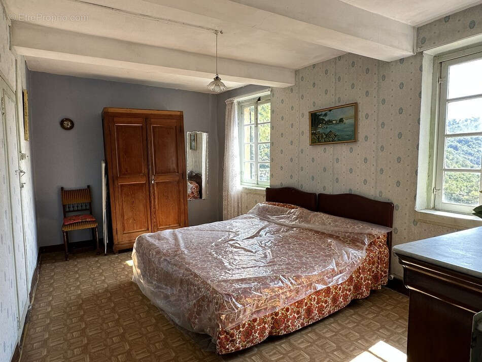 Appartement à UTELLE