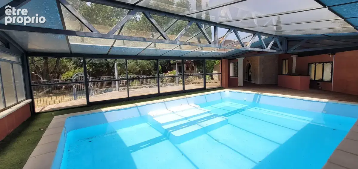A vendre Saint paul trois chateaux Maison 5 chambres avec piscine - photo 4