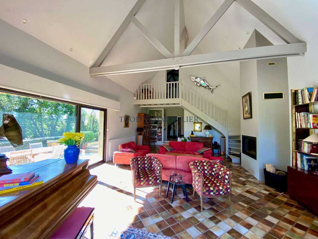 Maison à ARNOUVILLE-LES-MANTES