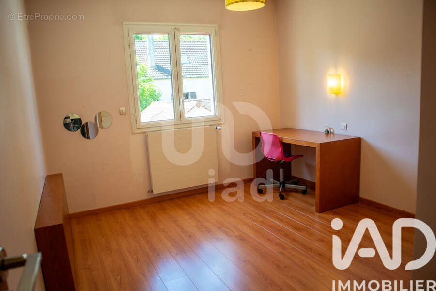 Photo 9 - Maison à OZOIR-LA-FERRIERE