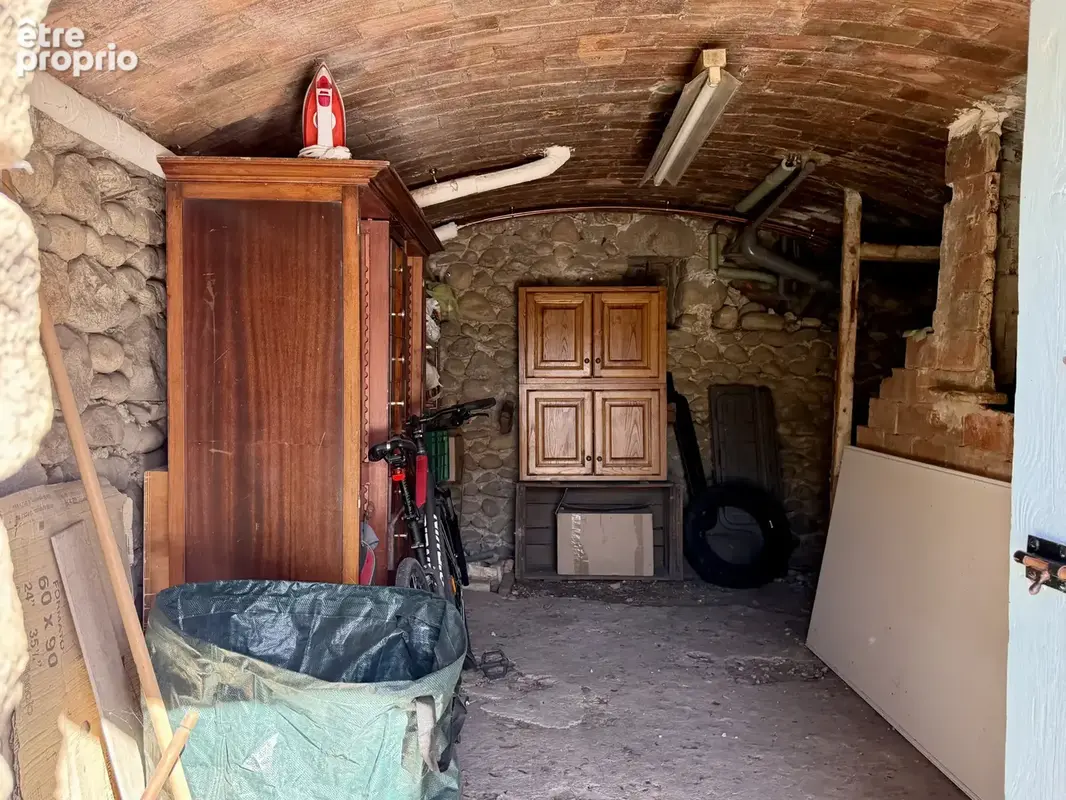 Belle Maison Familiale en Pierre sur 1 500 m2 de terrain constructible à Ucel - photo 48
