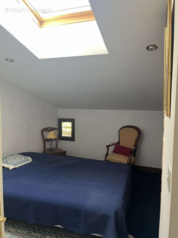 Maison à SAINT-LAURENT-DE-COGNAC