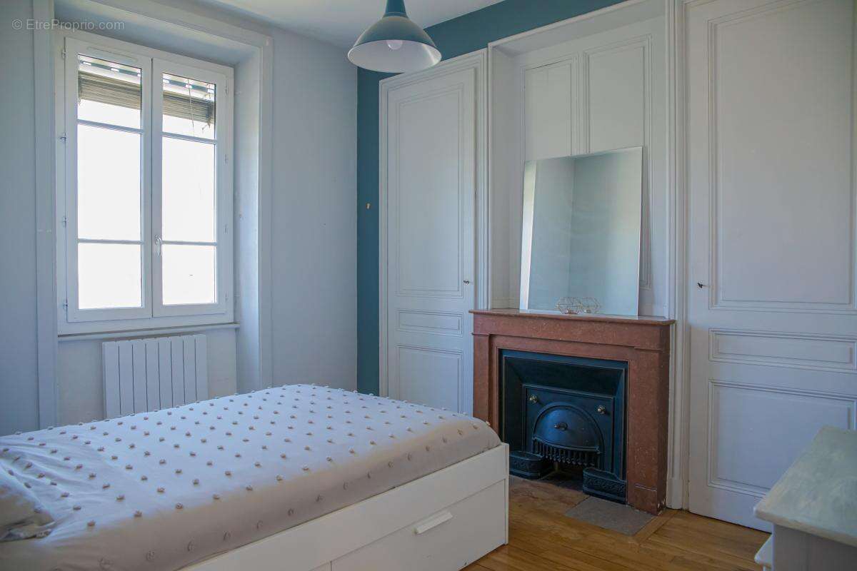 Appartement à LYON-4E