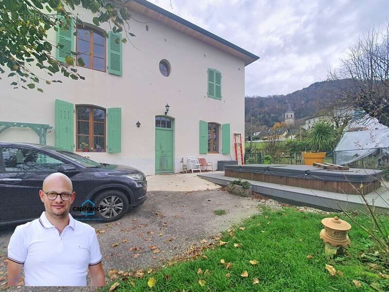 Maison à SAINT-BERON