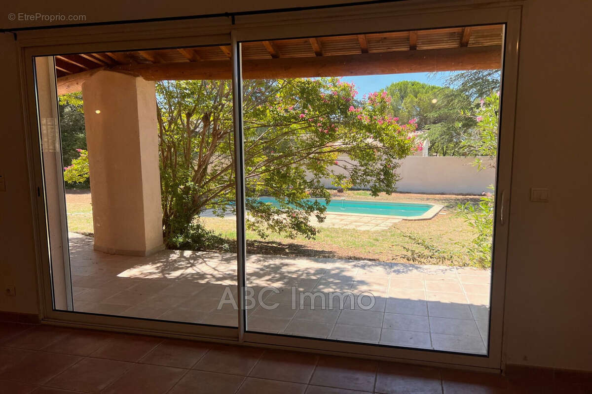 Maison 150 m² à Aix-En-Provence  - photo 4