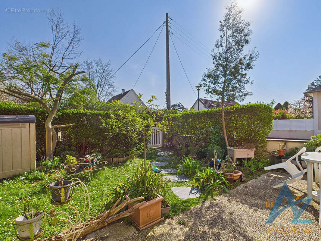 Maison à MERVILLE-FRANCEVILLE-PLAGE