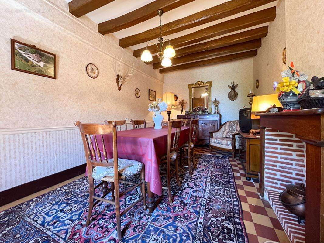 Maison à VARENNES-SUR-FOUZON