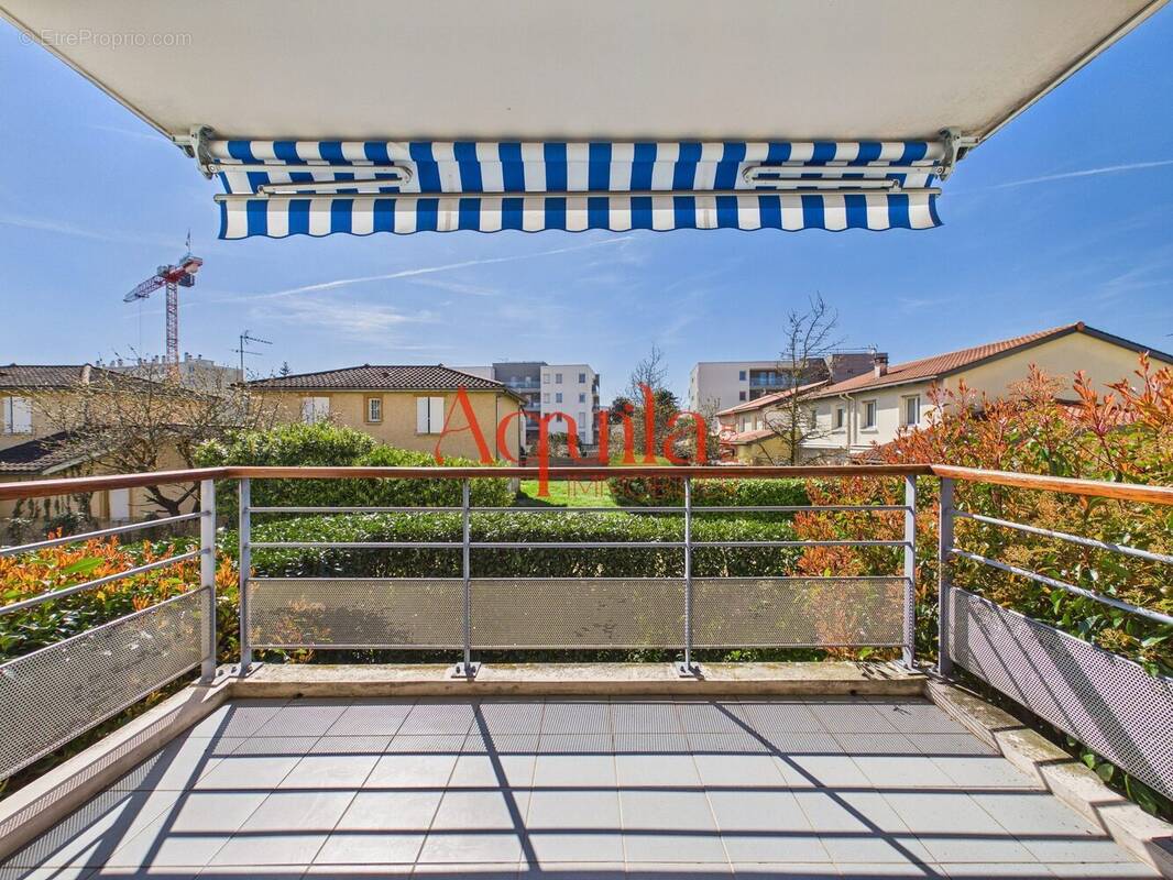 Appartement à TASSIN-LA-DEMI-LUNE