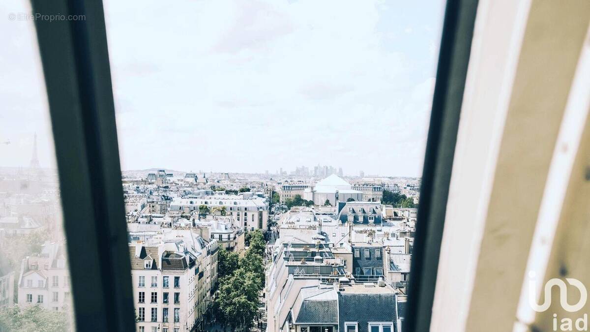 Photo 1 - Appartement à PARIS-16E