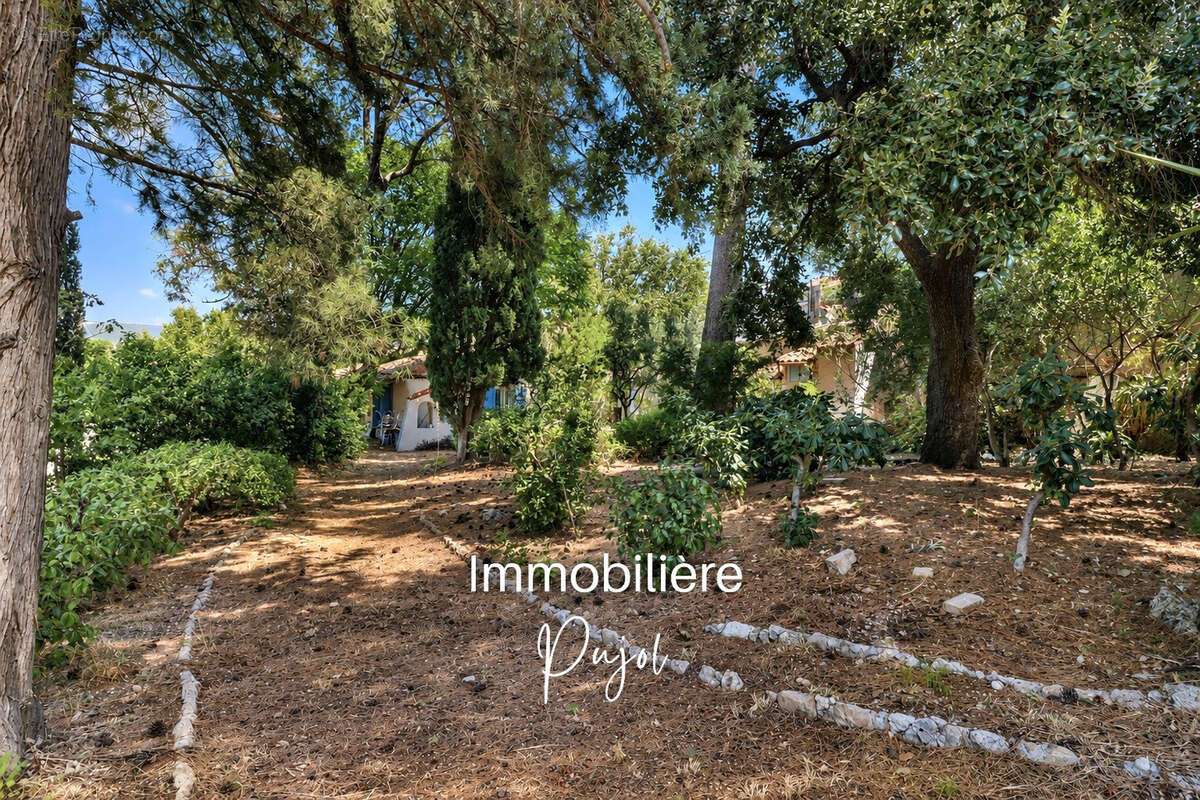 Maison 5 pièces de 114m2 sur parcelle de 1526m2 - photo 19