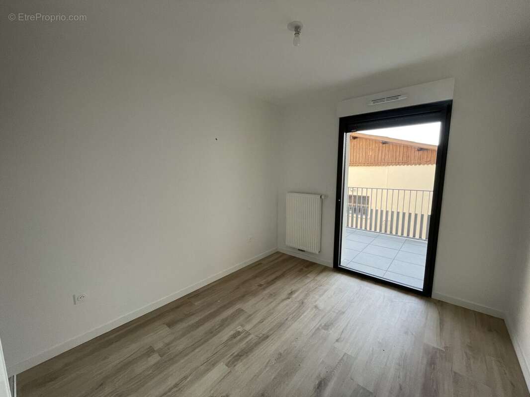 Appartement 68 m² à Pessac  - photo 3