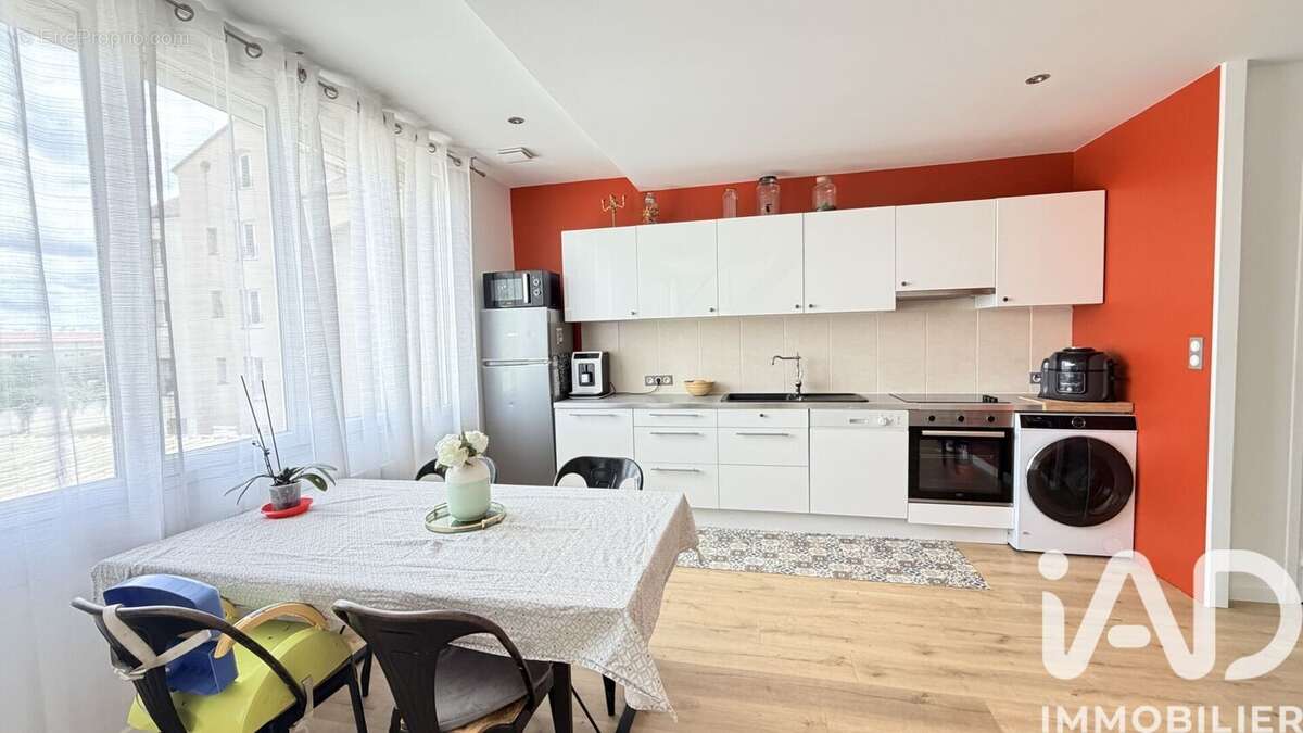 Photo 5 - Appartement à CORBEIL-ESSONNES