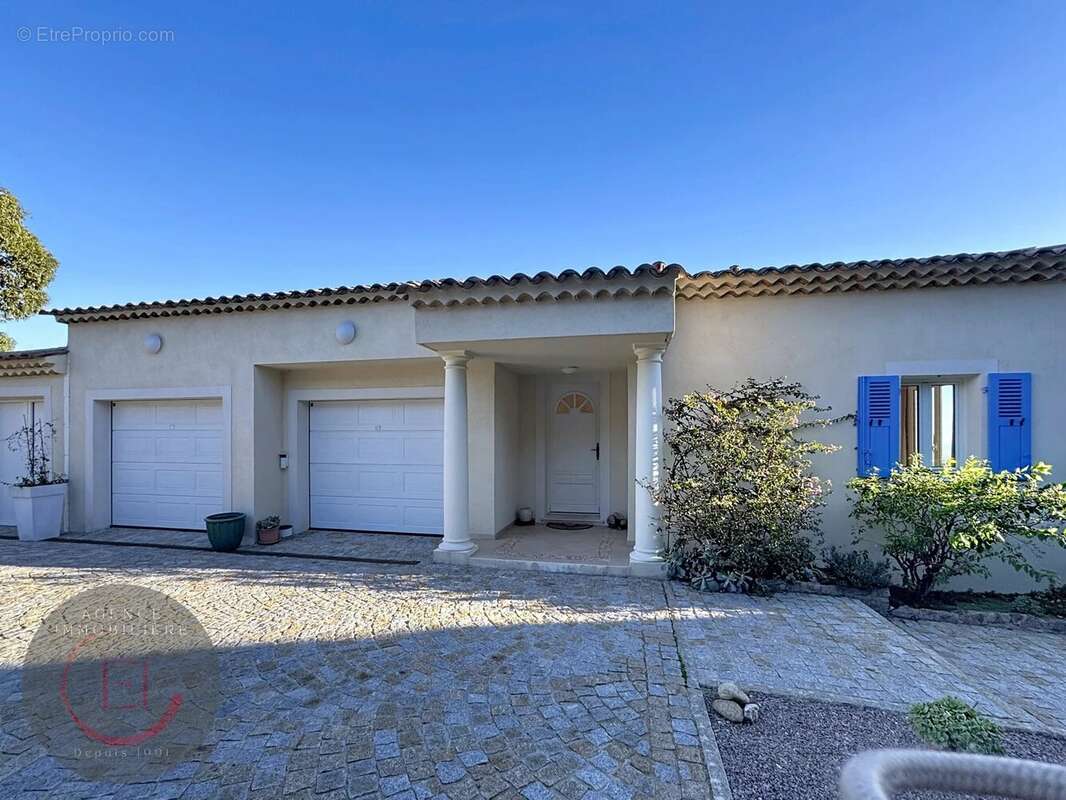 Maison à LES ADRETS-DE-L'ESTEREL