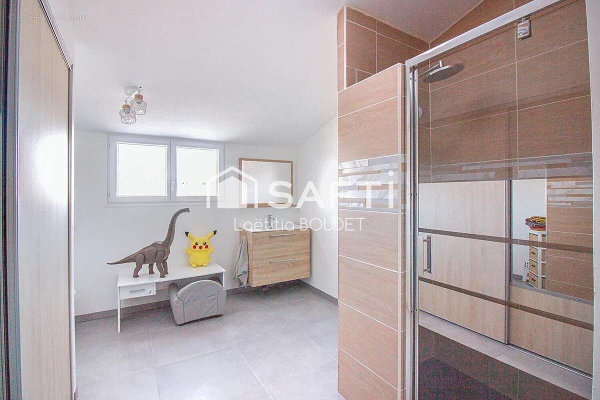 Photo 8 - Maison à ROCHEFORT