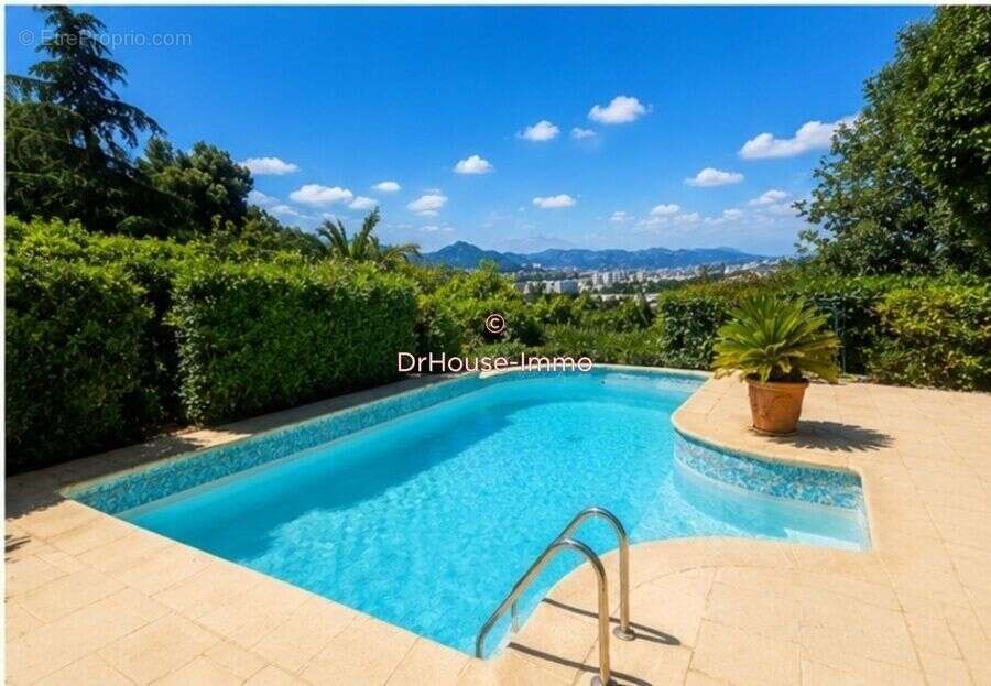Maison à MARSEILLE-12E