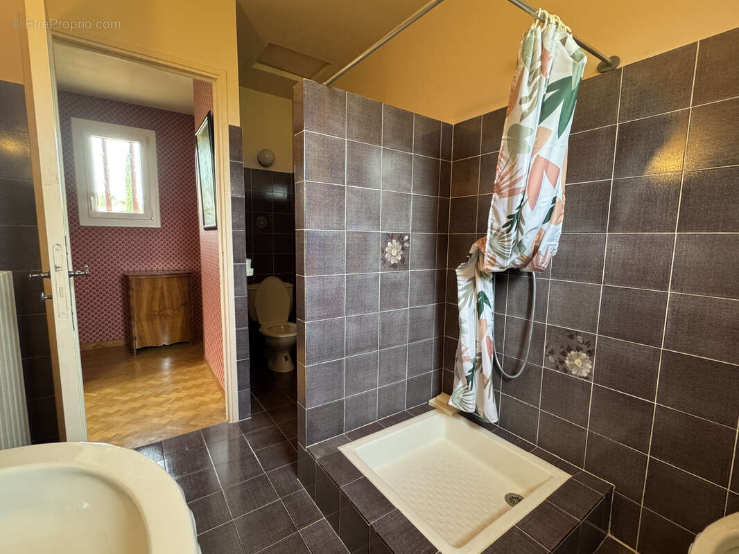 Maison à VAISON-LA-ROMAINE