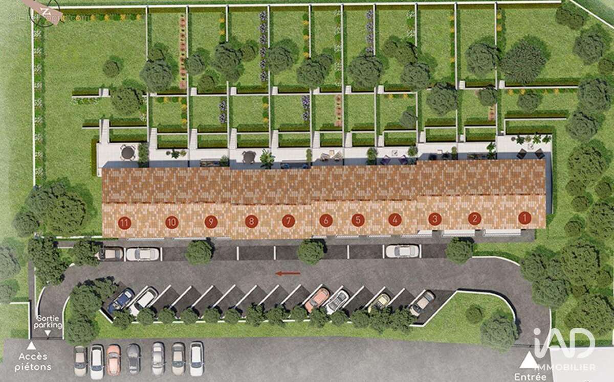 Photo 3 - Parking à LA GARDE-FREINET