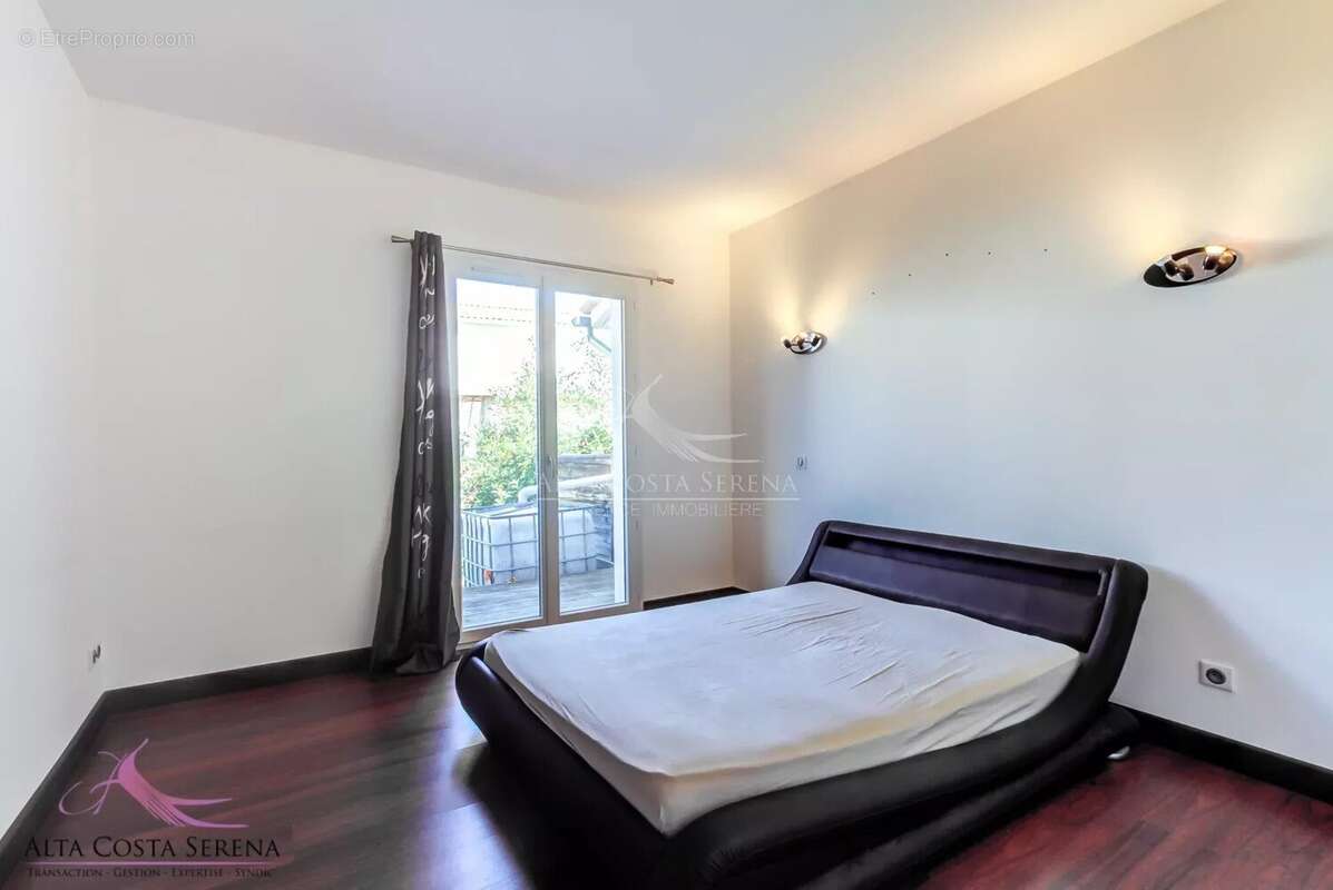 Maison à PRUNELLI-DI-FIUMORBO