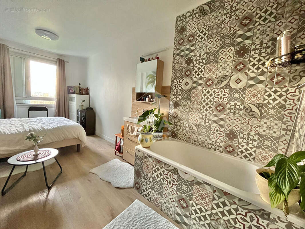 Appartement de 5 pièces habitables - Sartrouville - quartier la marinière - photo 7
