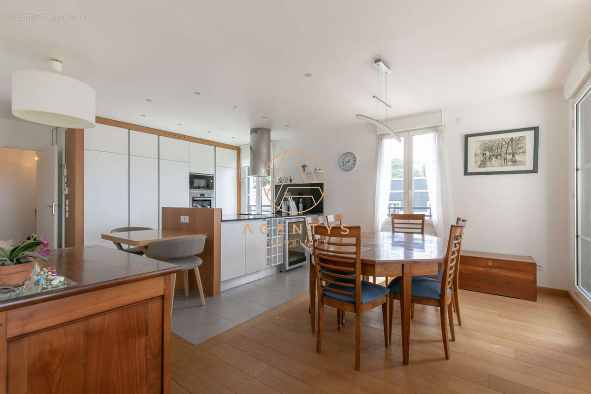 Appartement à CHENNEVIERES-SUR-MARNE