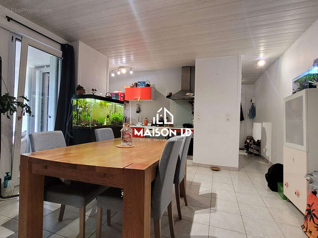Appartement à HEROUVILLE-SAINT-CLAIR