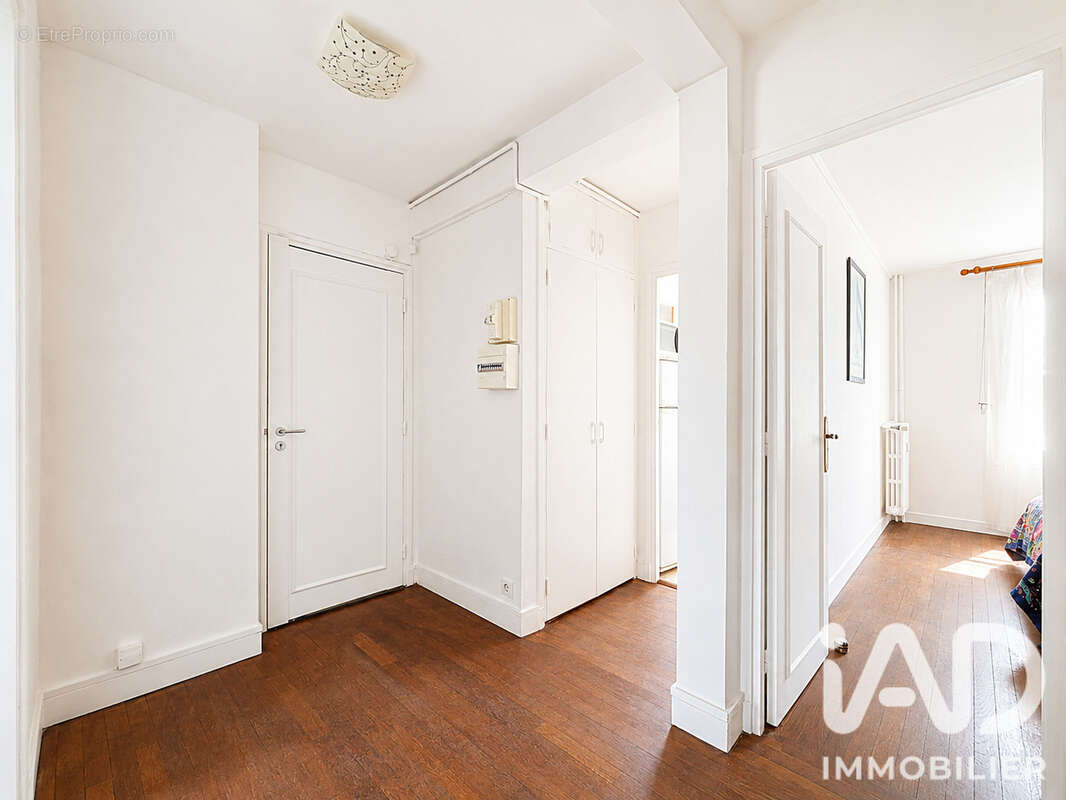Photo 9 - Appartement à MONTROUGE