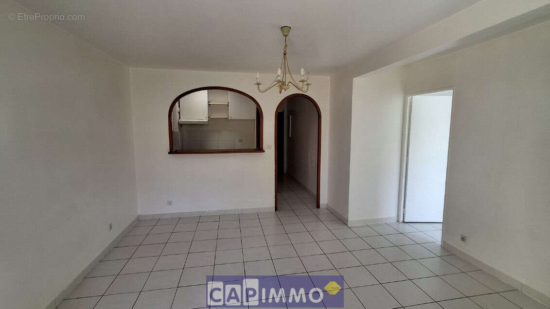 Appartement à LA VALETTE-DU-VAR